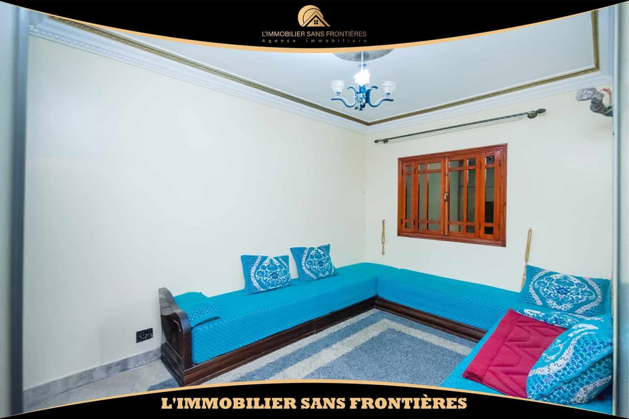 Commercial Building at Al Massar, R2 + 2 commercial premises, Marrakech: for sale