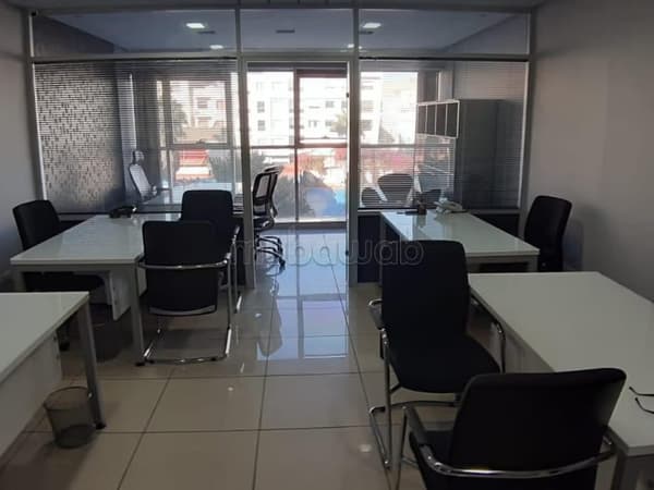 Top plateau de bureau meuble tout équipé