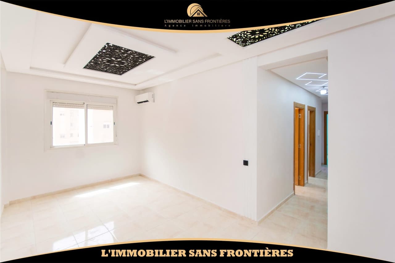 Nieuw leeg appartement van 59 m² te huur – 3 slaapkamers, lift, parking en airconditioning...