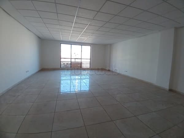 Location plateau bureau de 78m² à guéliz