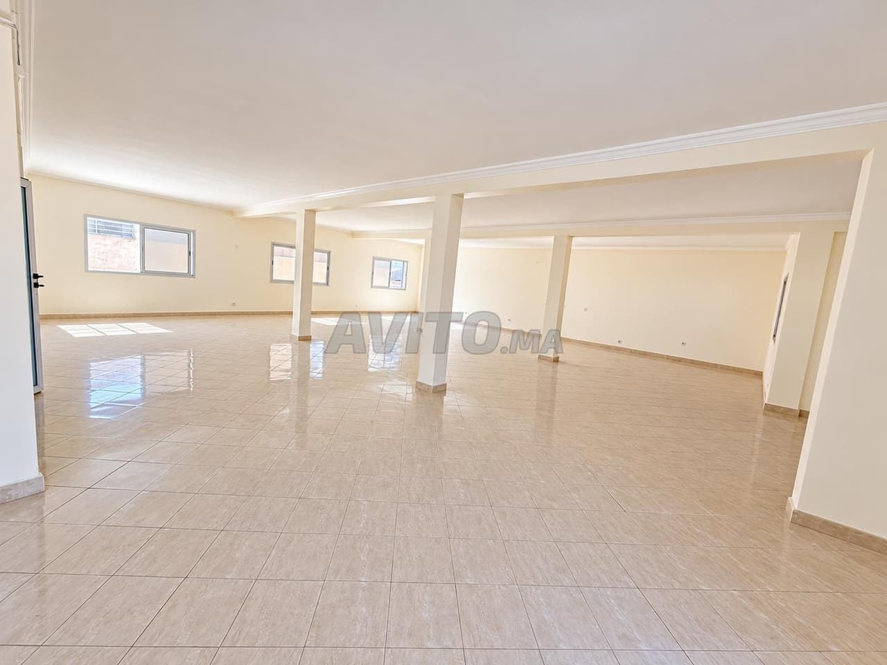 LARGE OPEN-PLAN OFFICE 193 M²–1ST FLOOR–SIDI GHANEM