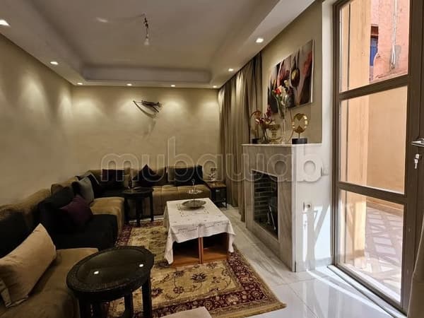 Maison mitoyenne avec Hamam et Terrasse