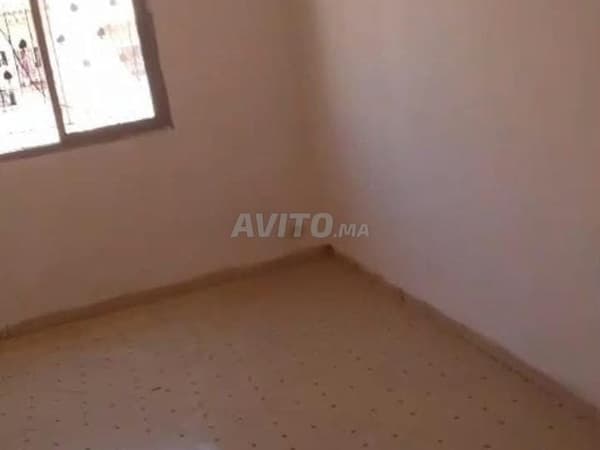 1700dh loyer et 10 millions hypothèque 3em Doha