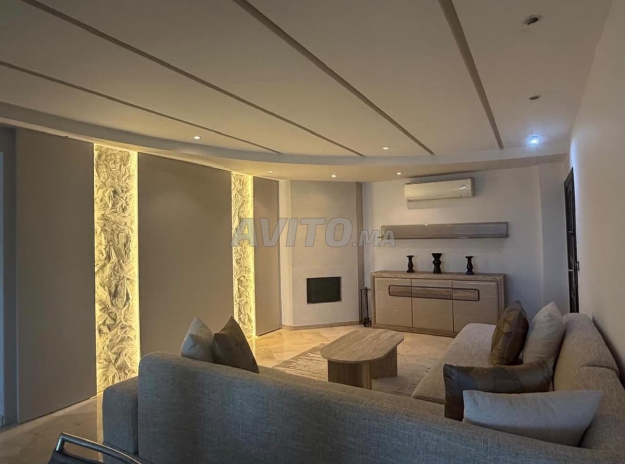 Bel appartement 153m² meublé à louer à Palmier