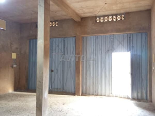 Commercial shops for rent
