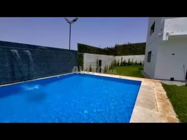 🏡 Villa à louer – Fouarat, proche de la Zone F