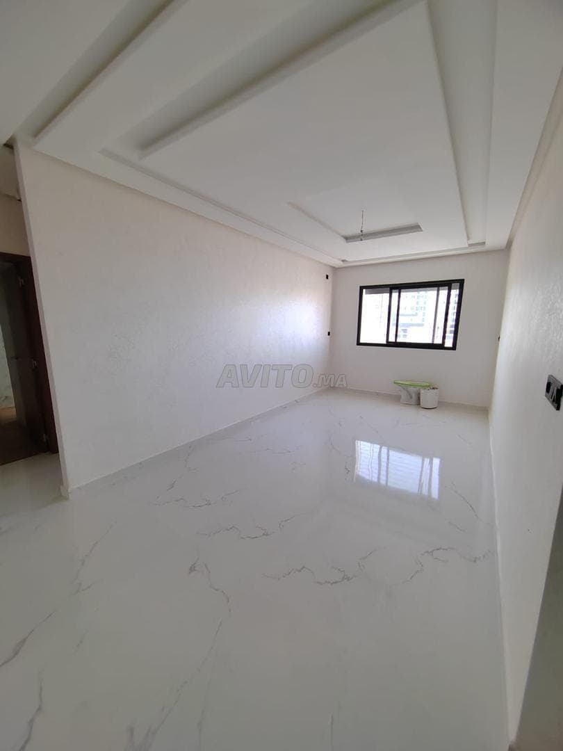 Appartement te koop met overdracht in het complex Nakhil