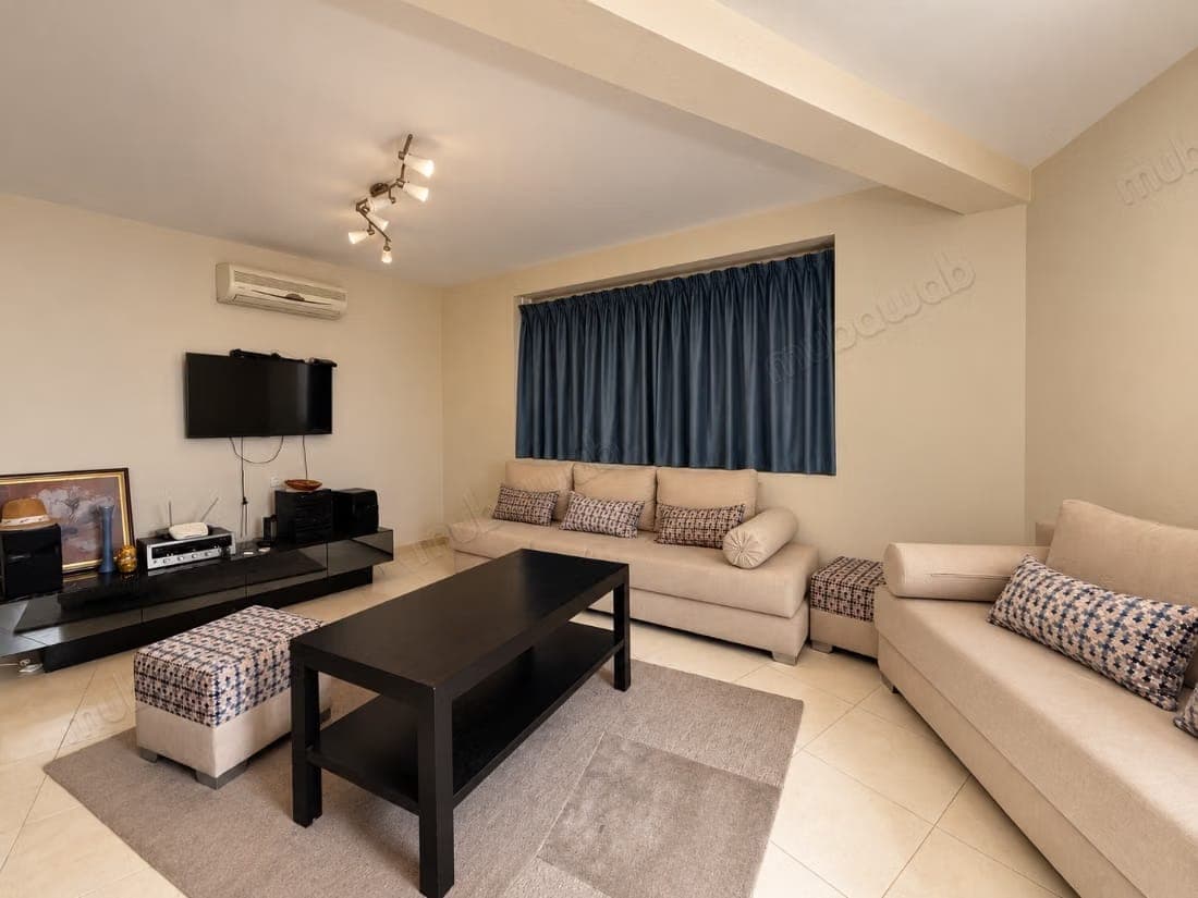 Appartement avec terrasse en plein centre ville