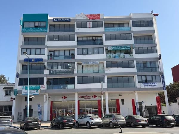 2 PROFESSIONELE KANTOREN TE HUUR IN BOUZNIKA 61 EN 58 M2