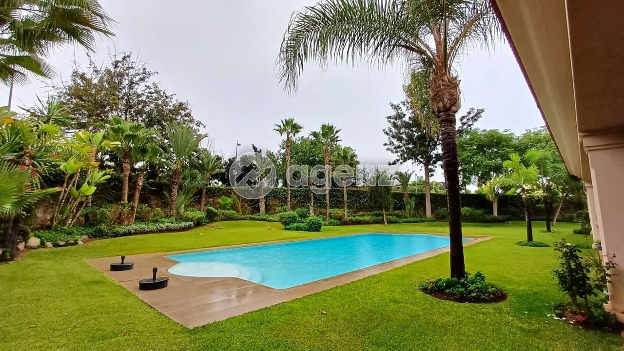 Villa in vendita 4.070 m², 11 camere Souissi Rabat