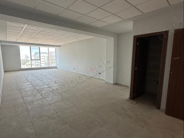 Büro zur Miete in Sidi Maarouf