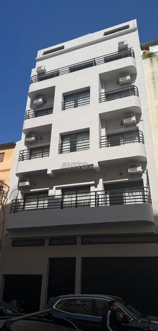 IMMEUBLE À LOUER - APPART-HÔTEL