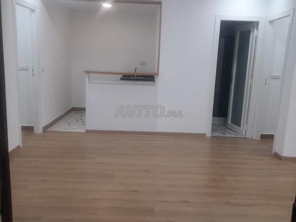 Bureau réception 4p balcon 120m2 à louer à 2Mars