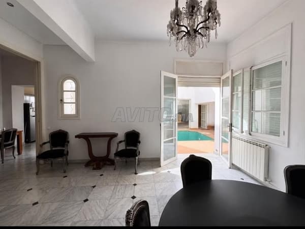 Villa commercial a louer 50.000 dh oisis