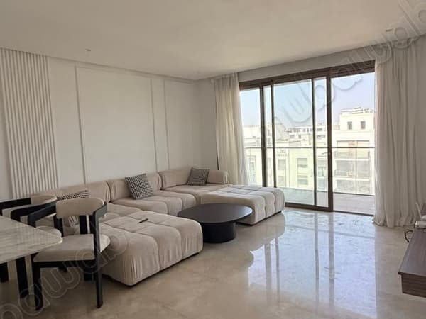 Appartement meublé A LOUER à Souissi RABAT
