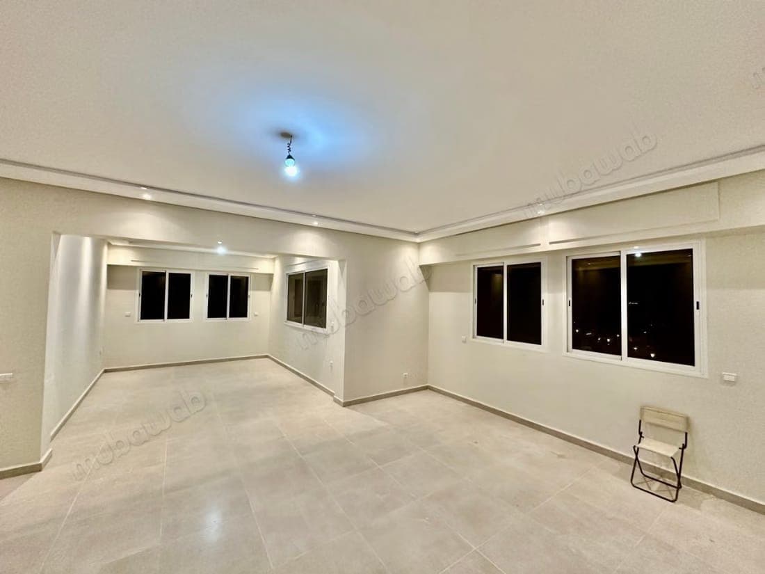Rent this apartment in Amerchich. 3 pleasant bedrooms. With elevator