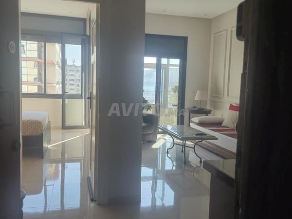 Studio fully renovated and fully furnished