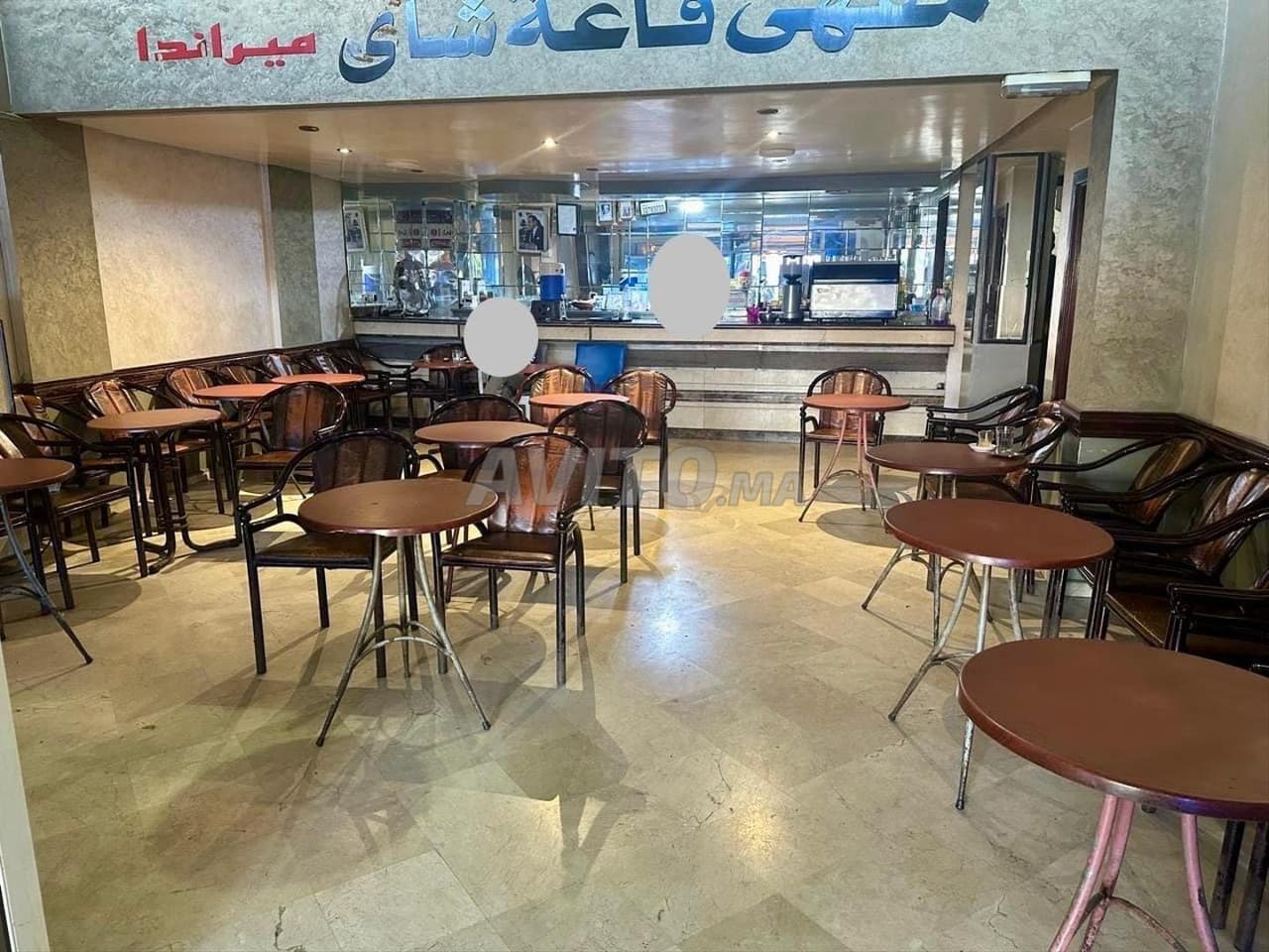 A VENDRE – LOCALE COMMERCIALE CON CAFFÈ ATTREZZATO