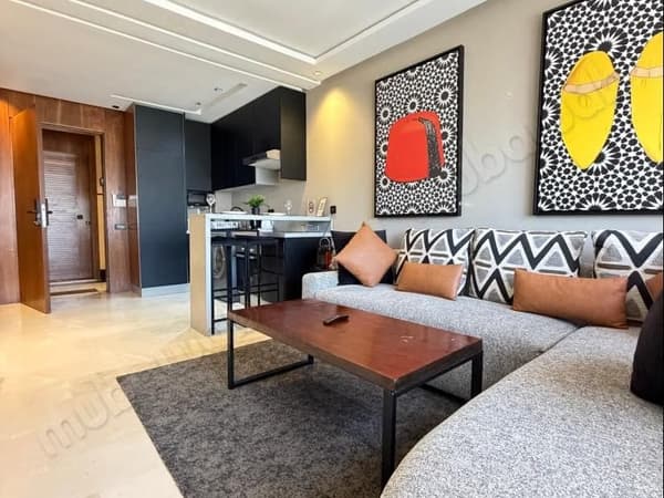 Studio bien meublé à côté de tram bd Abdlmoumen