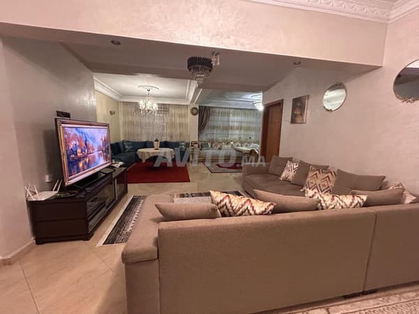 Bel appartement rénové et spacieux
