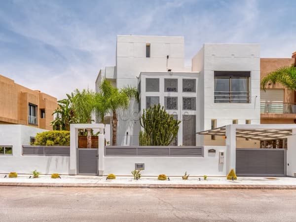 Villa front de golf Argan avec Piscine chauffée