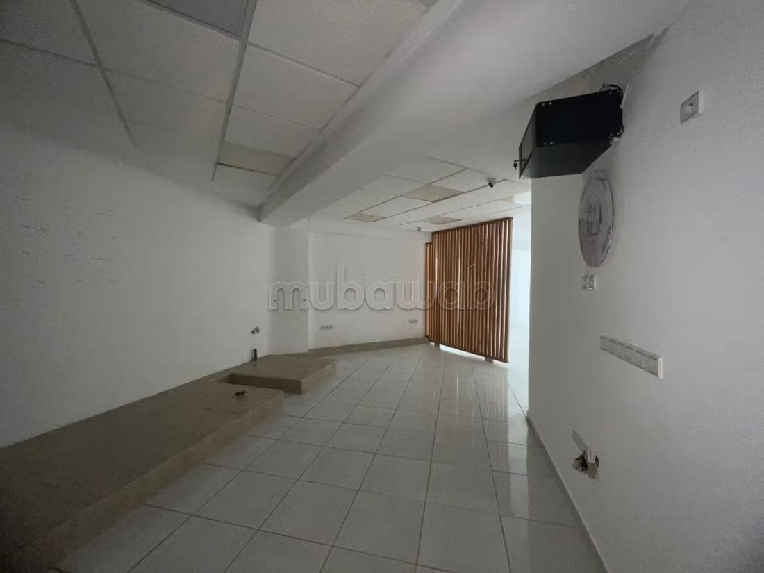 Bureau à louer en plein centre ville de Kénitra