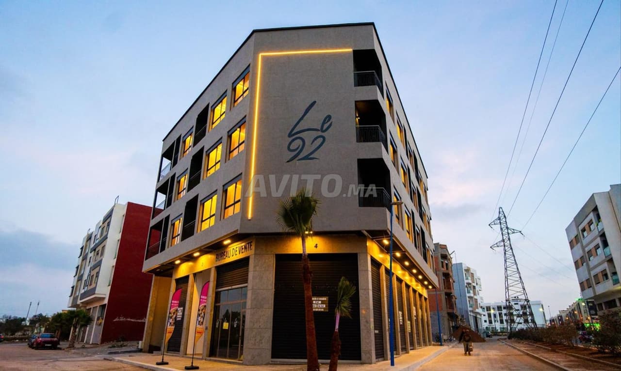 Local Commercial 76 m2 Centre Bouskoura (Promo)