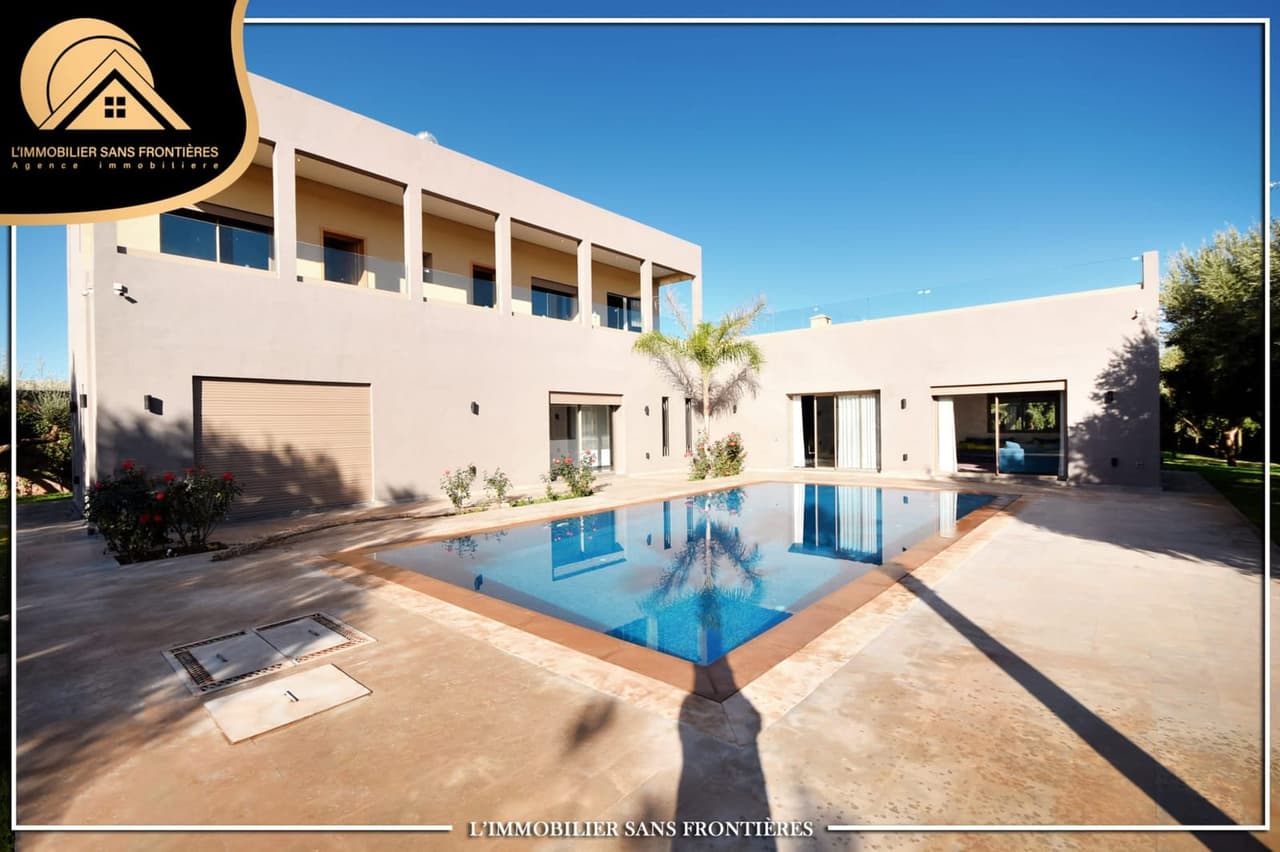 Villa vide à vendre – Piscine – Route de Fès km14, Marrakech