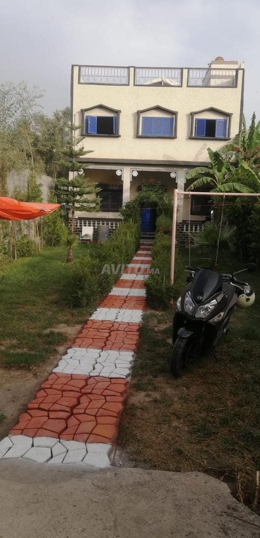 Espléndida villa en venta en Amizmiz