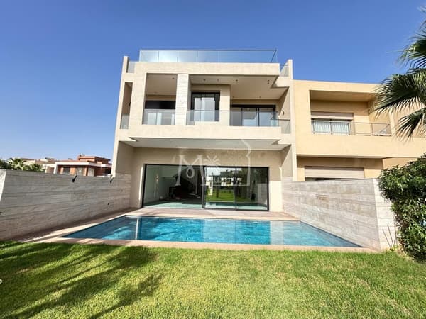 Villa à vendre sur la route de Tahanaoute