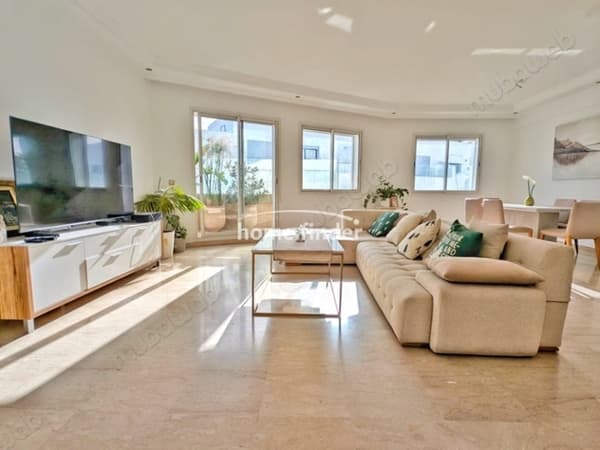 Apartment for sale near Ghandi 163 m²