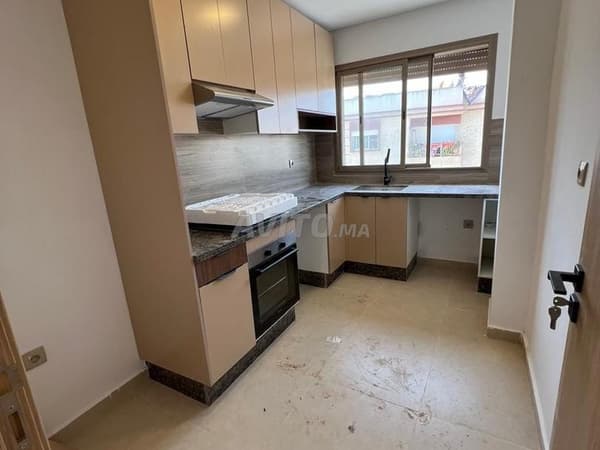 Appartements neufs dans un immeuble de standing à vendre à Kich Oudaia, Temara