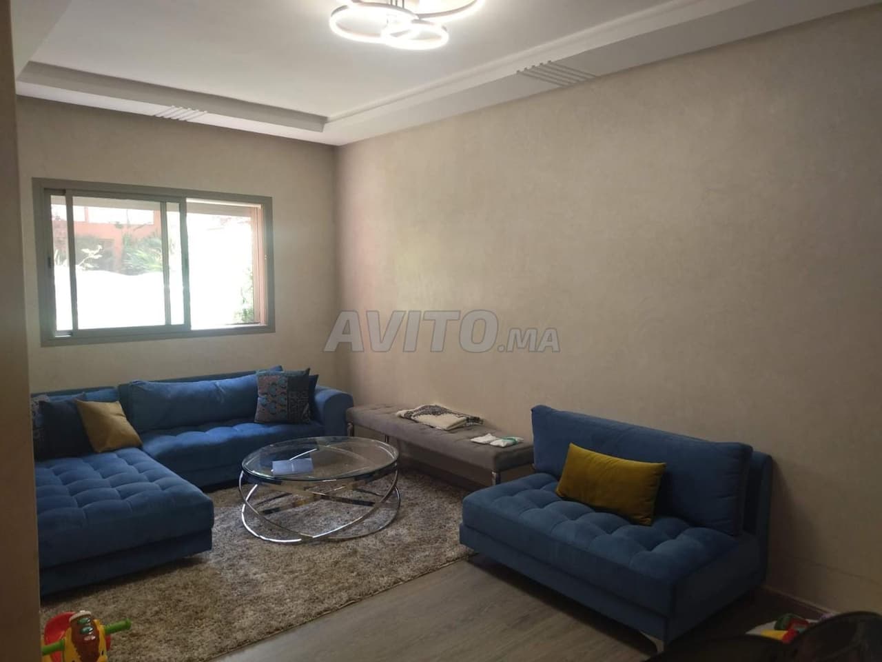 Studio moderno in affitto