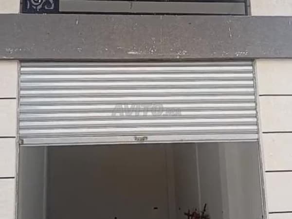 Garage local commercial à vendre dans le quartier Alliance