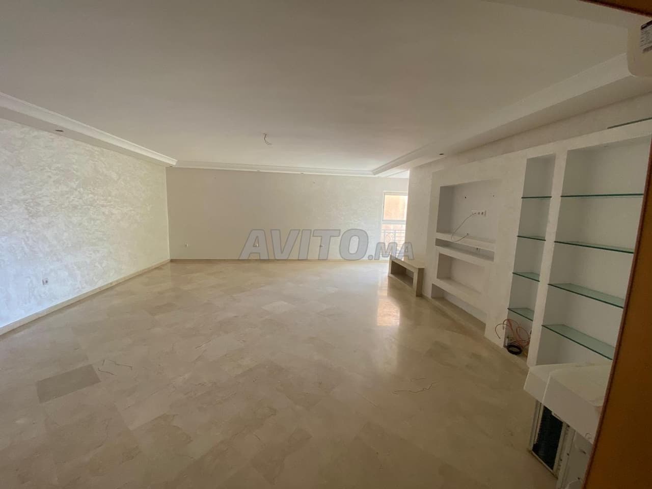 Appartement te huur per maand
