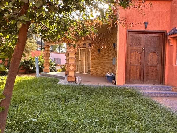 Villa 803 m² à vendre à Marrakech Route De Casablanca