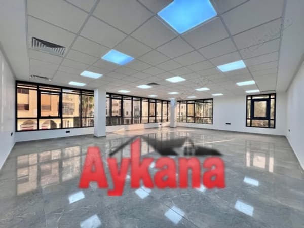 Location Plateaux Bureau Neuf à Oulad Mtaa Temara