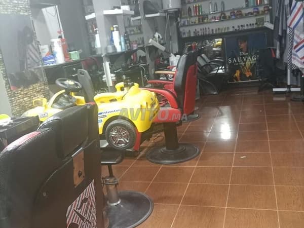 Local équipé pour barbier à vendre