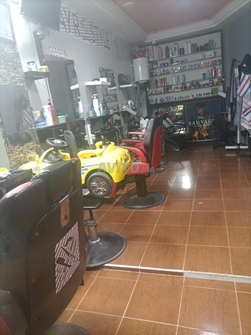 Local équipé pour barbier à vendre