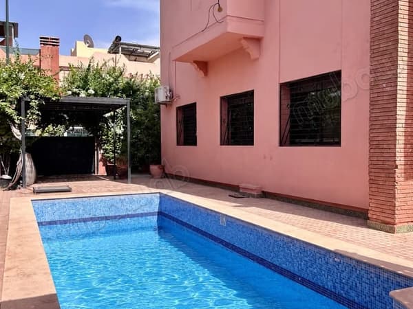 Villa Résidentielle à Vendre à Targa Marrakech