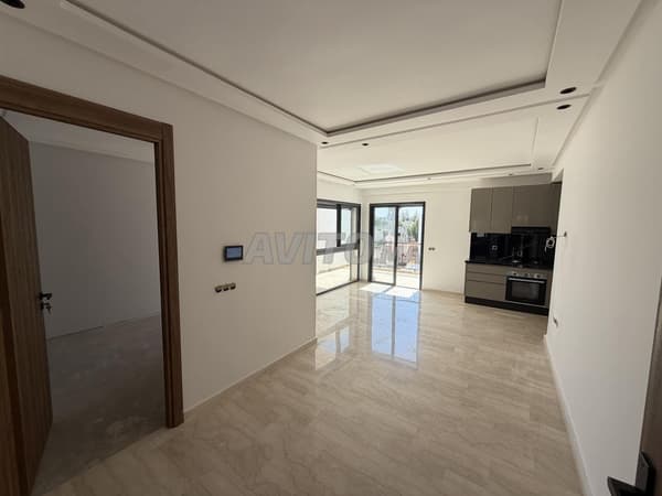New studio for sale 56m² - France Ville