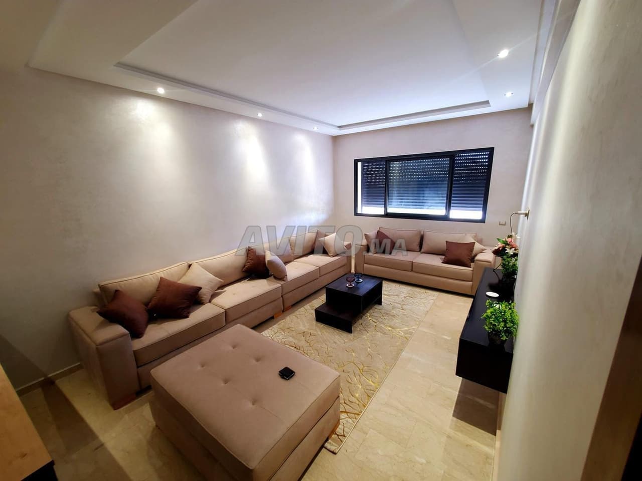 Studio 60 m² Boulevard Abtal, devant OCP