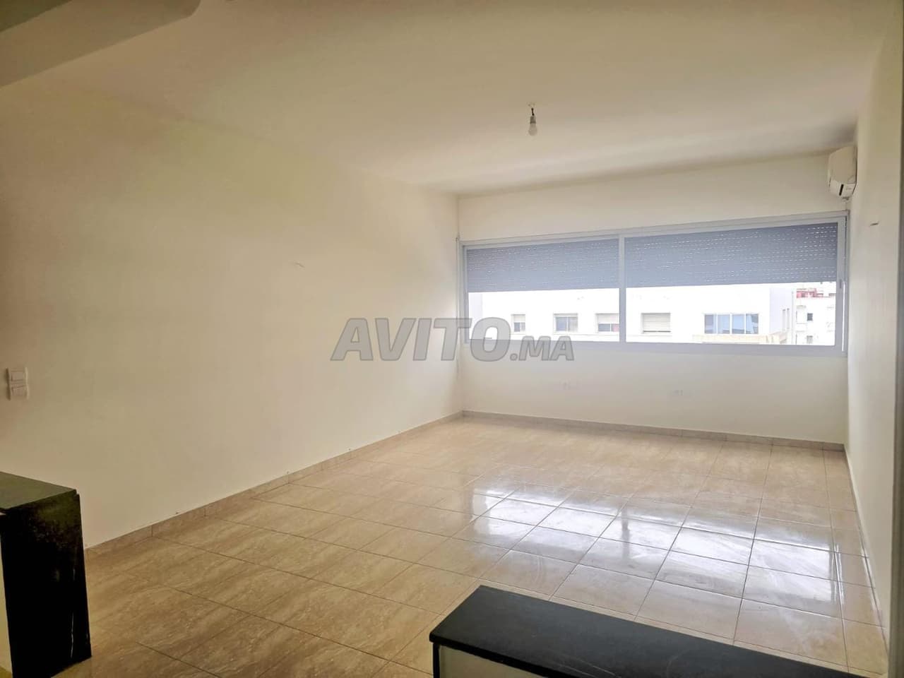 À LOUER – BUREAU 90 m² À BIRANZARANE