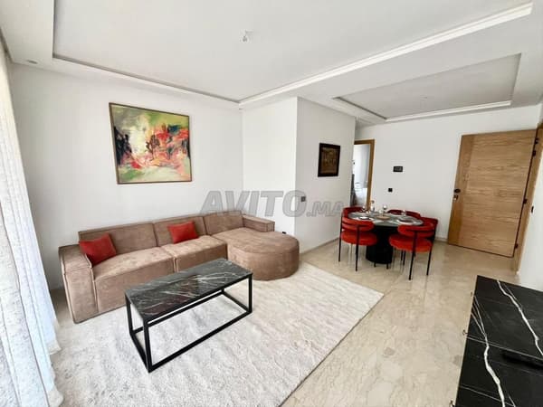 Nieuw 2-slaapkamerappartement gemeubileerd te huur in Sidi Maarouf