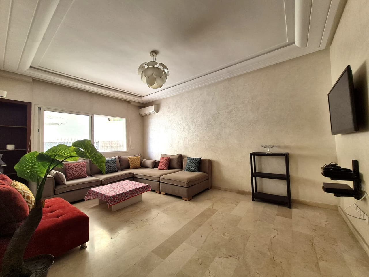 Appartement 73 m² te huur in Casablanca Val Fleuri