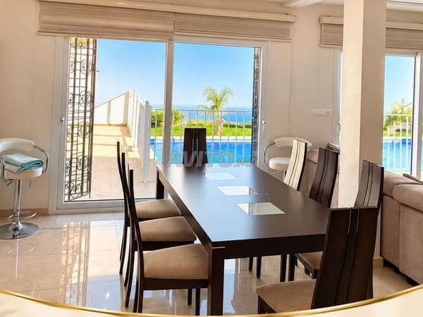VILLA À LOUER GOLF ISLY