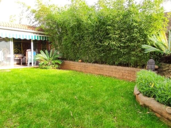 Appartement Huurwoning in Haut Agdal. Totale oppervlakte 256 m². Parkeerplaats en tuin