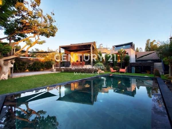 Villa Contemporaine de Prestige à Mohammedia