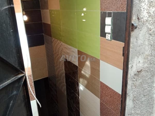 كهف للإيجار أكاري
