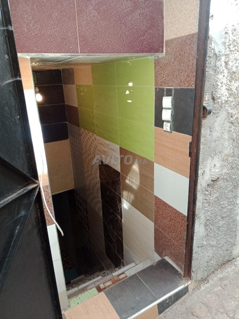 كهف للإيجار أكاري